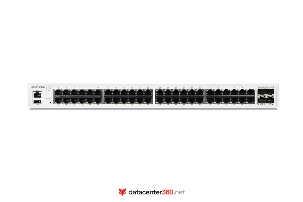 Puertos e interfaces del FortiSwitch 448E: 48x GE RJ45, 4x SFP+ de 10G y puerto de gestión